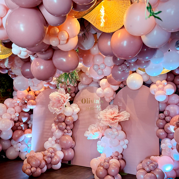 LARGE-SCALE BALLOON INSATALLATIONS