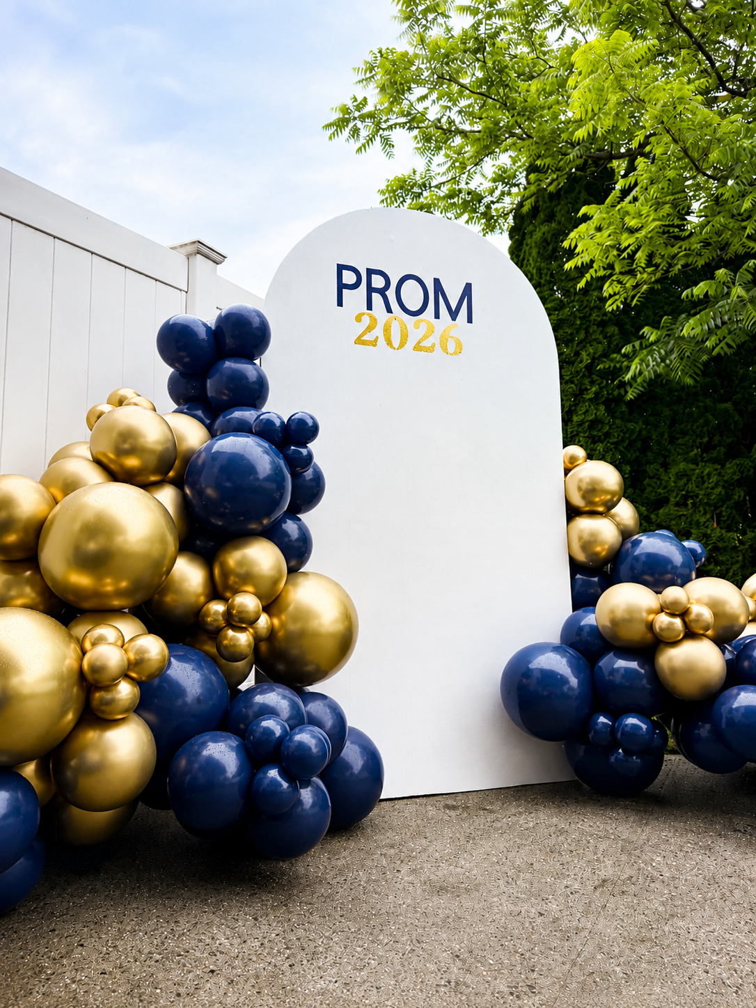 Prom Balloon Backdrop NYC | Balloon Backdrop