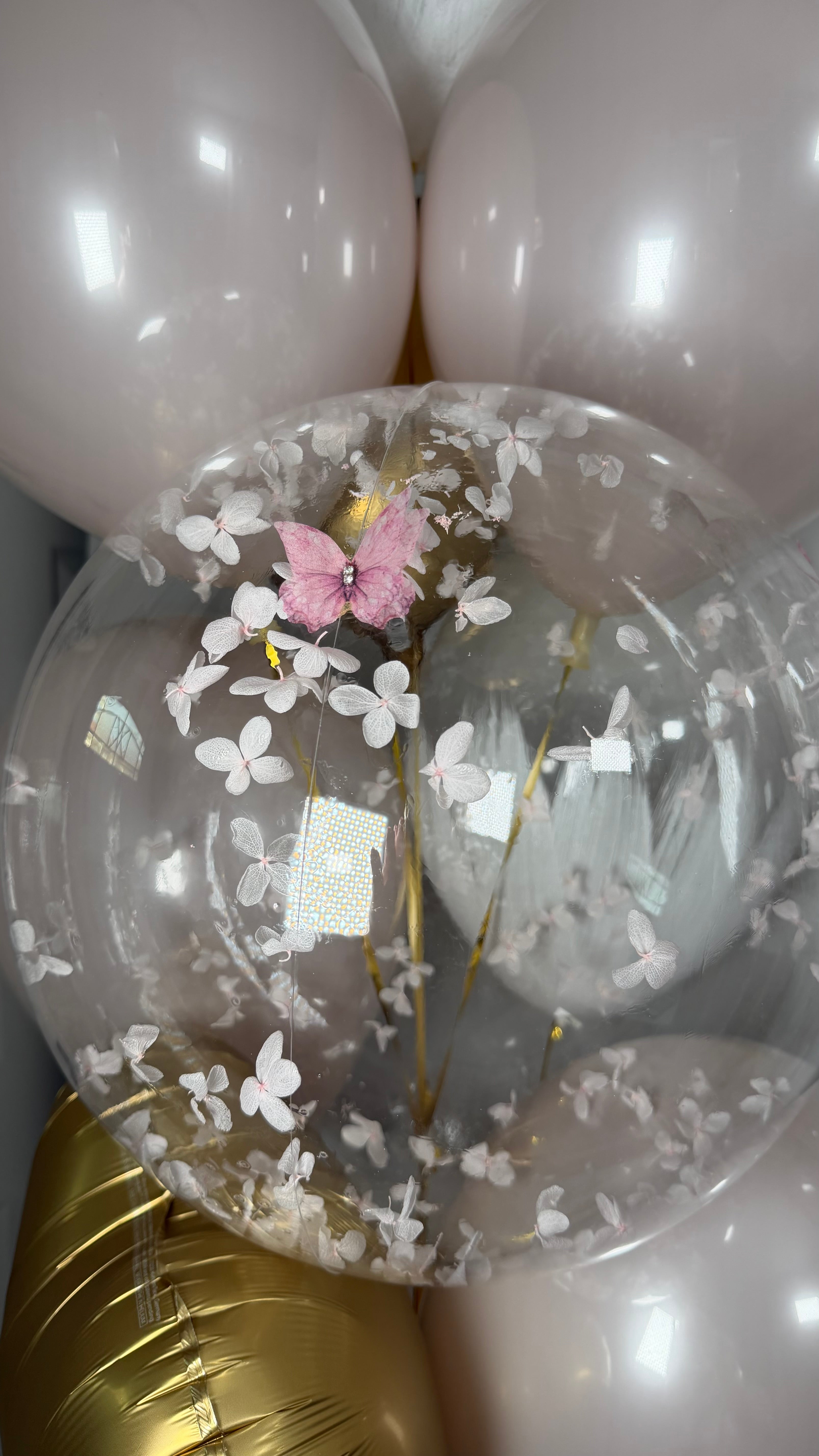 Bubble Balloon with Real Dried Hydrangeas | Personalized Balloons NYC
