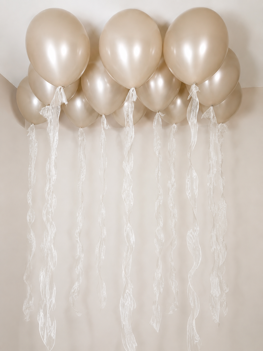 Ceiling Balloons NYC | Helium Balloons with Fluffy Ribbons