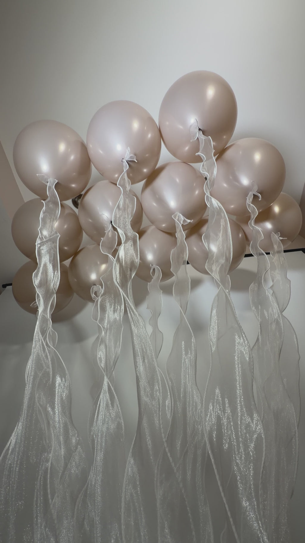 Ceiling Balloons NYC | Helium Balloons with Fluffy Ribbons