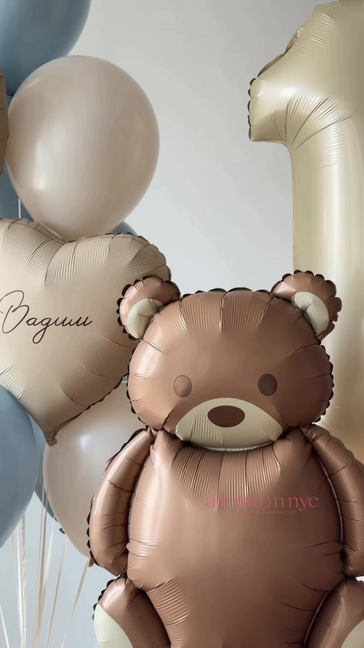 First Birthday Balloons NYC | Teddy Bear Balloon Bouquet | Air Moon NYC